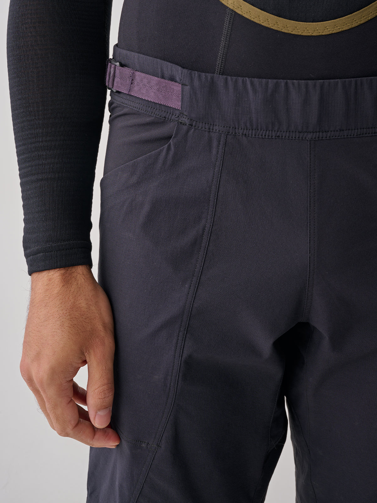 Alt_Road™ Overshort